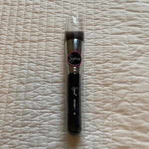 Sigma Beauty F89 Bake Kabuki Makeup Brush